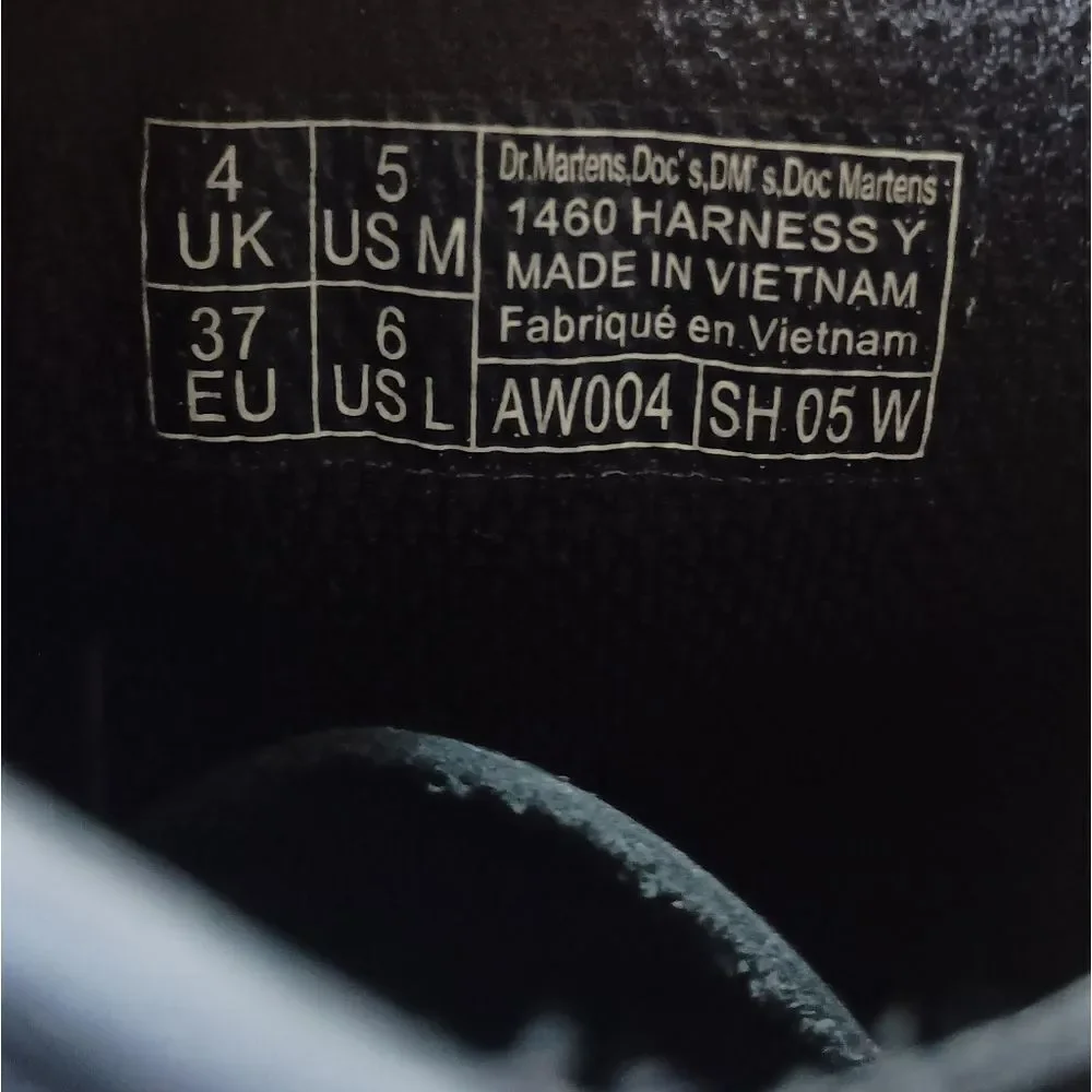 Dr Martens Youth 1460 Harness Leather Boots Girls Size 5 Black PRE-OWNED